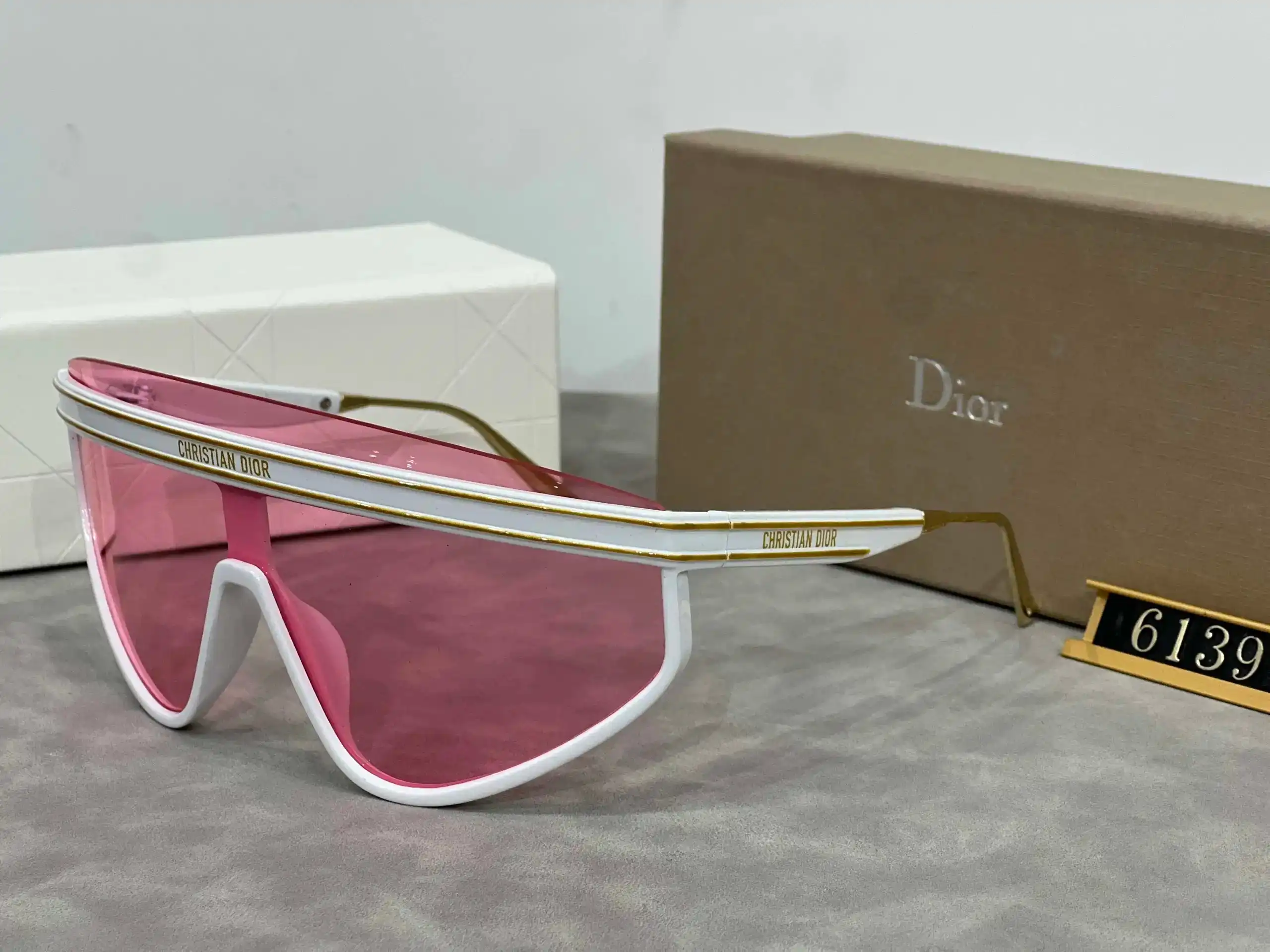 Dior Sunglasses [40 styles] — foto 2 de 4