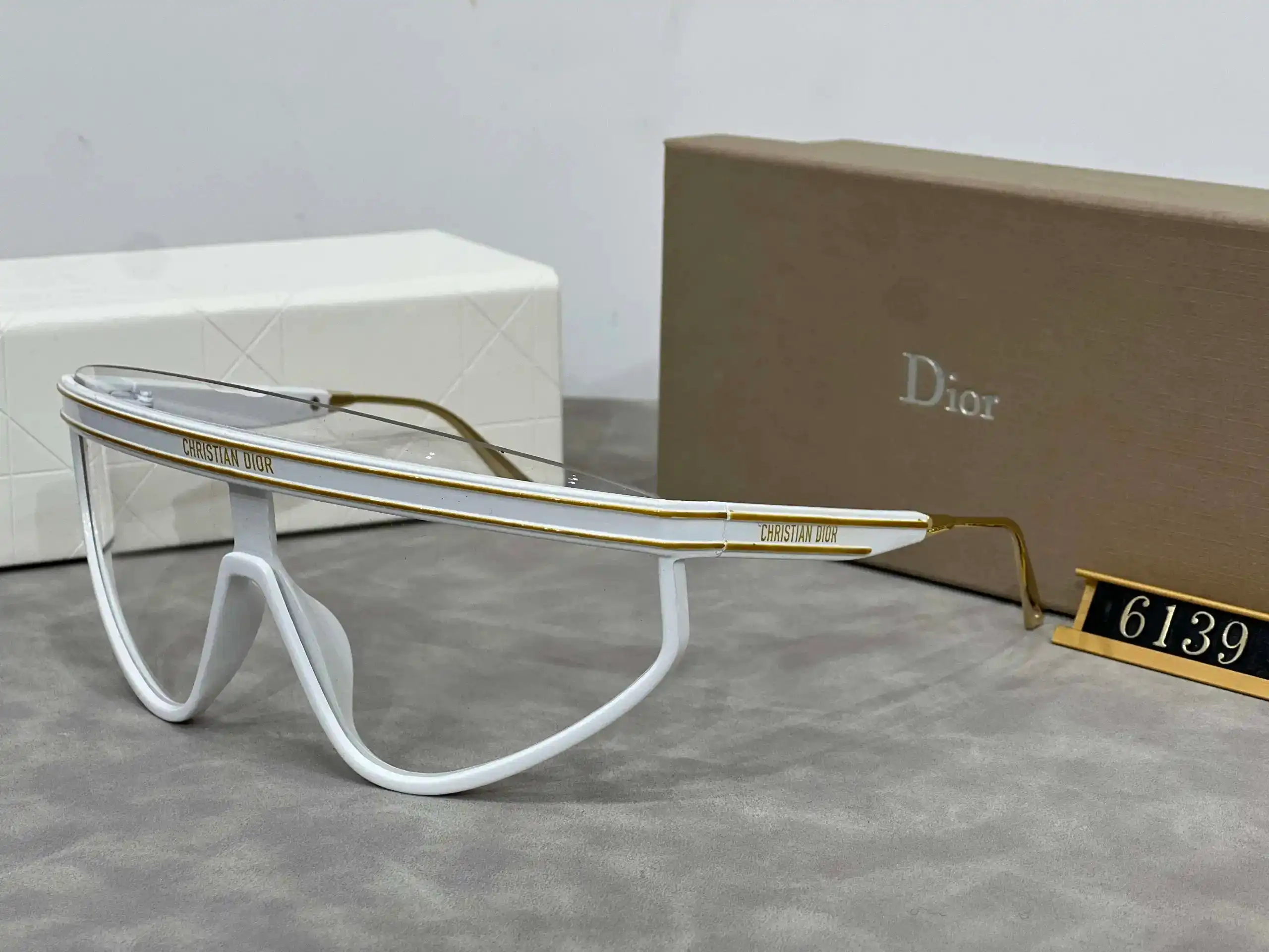 Dior Sunglasses [40 styles] — foto 3 de 4