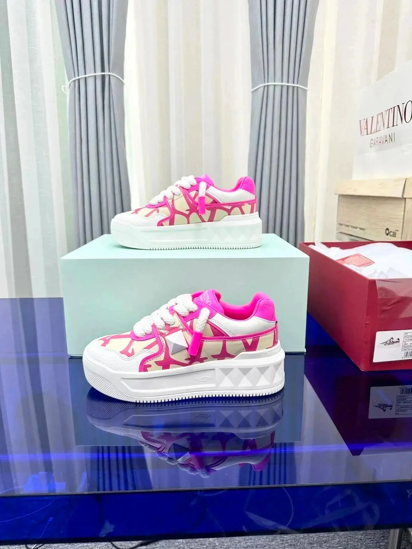 Valentino Chunky Sneakers [21 styles] — foto 5 de 8