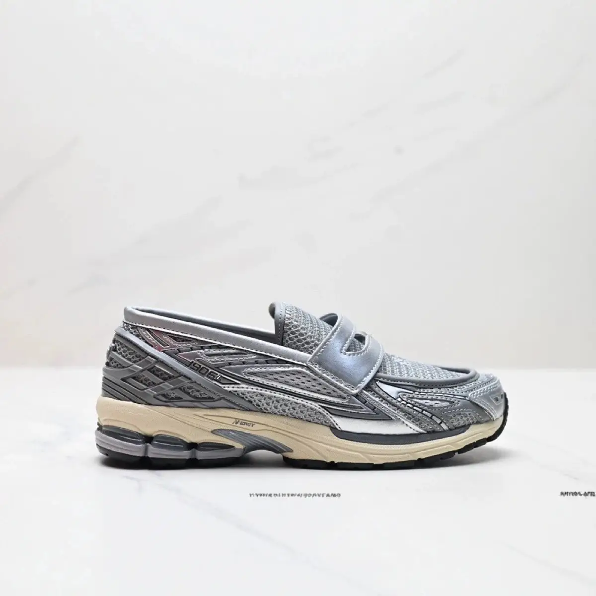 New Balance Chunky Sneakers [6 styles] — foto 2 de 5