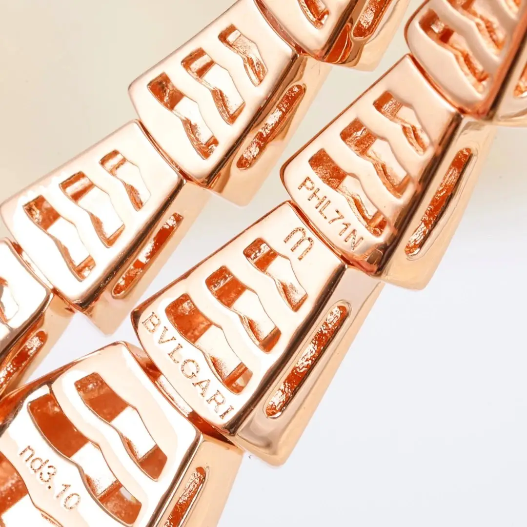 Bvlgari Bracelets [4 styles] — foto 7 de 8