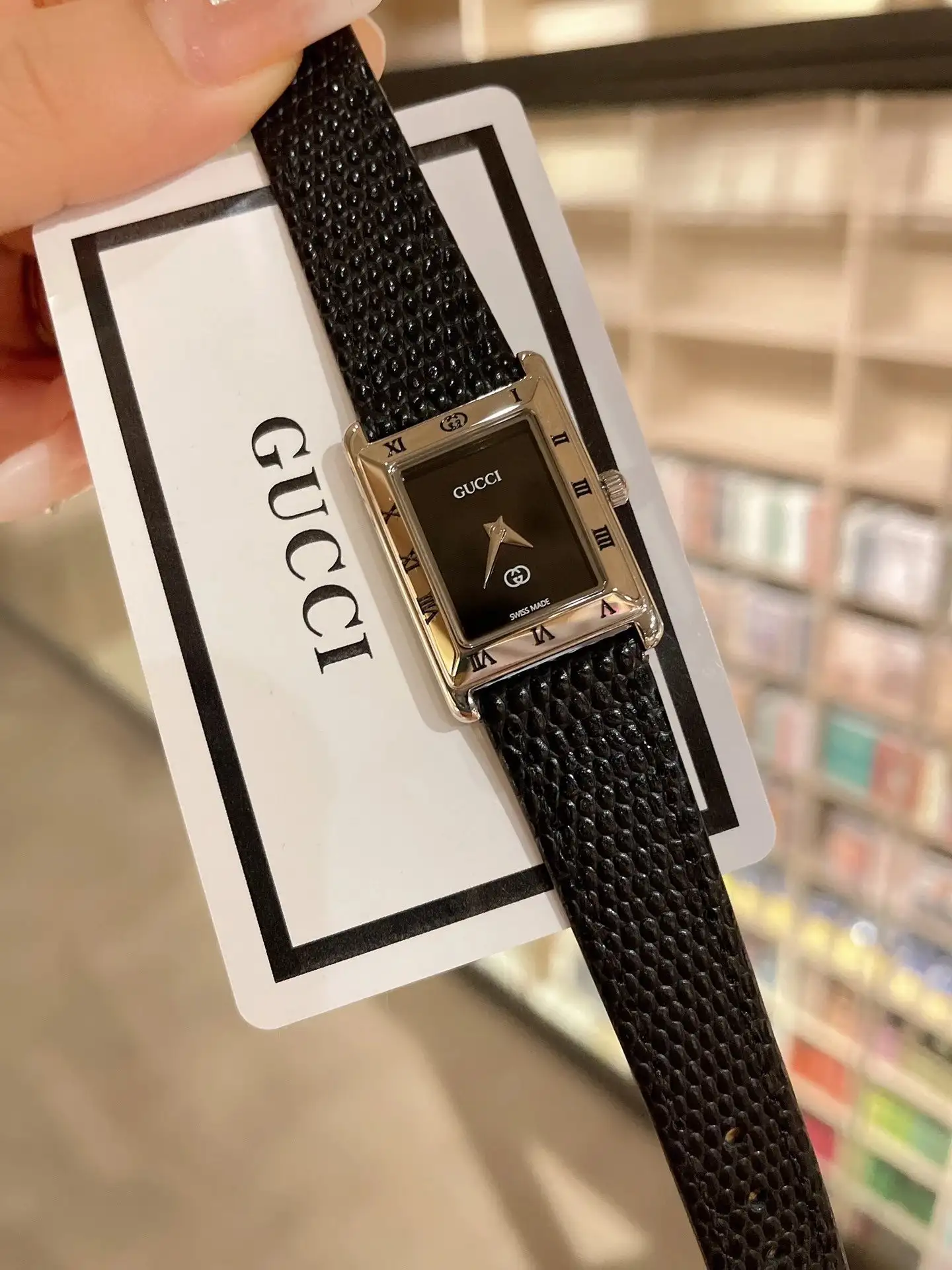 Gucci Watches [7 styles] — foto 2 de 8