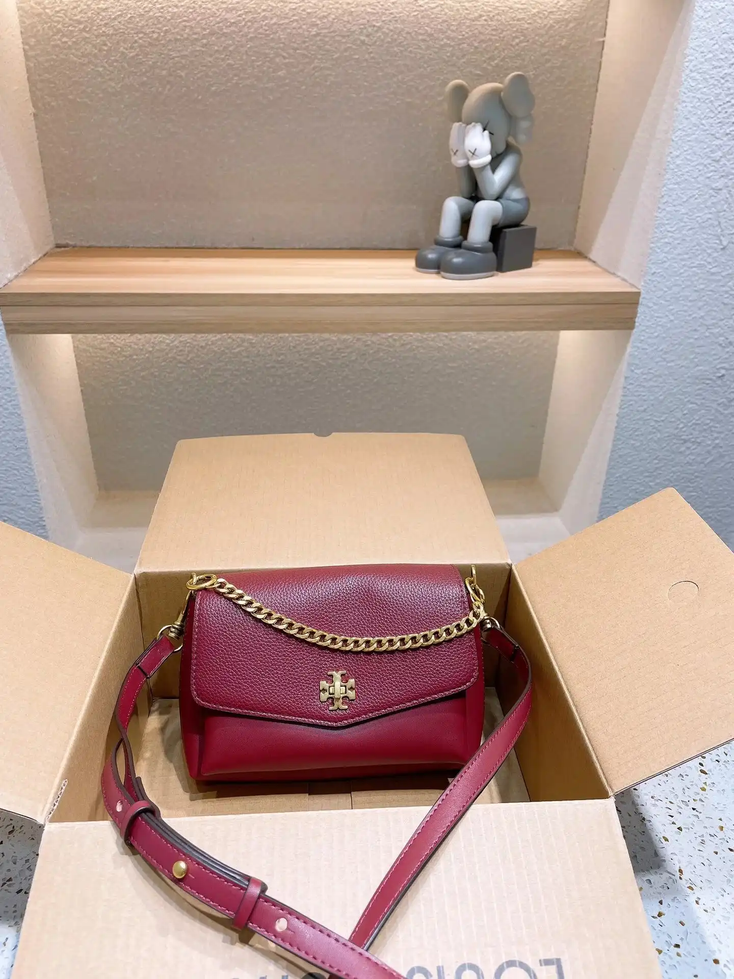 Tory Burch Handbags [15 styles] — foto 7 de 8